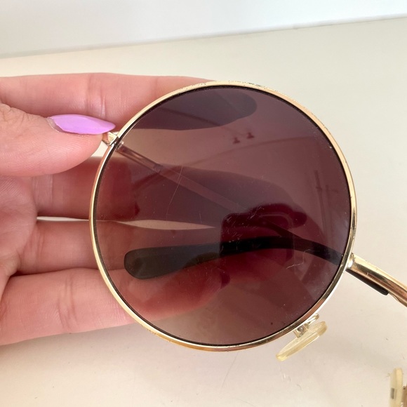 70s large round sunglasses - Picture 3 of 4